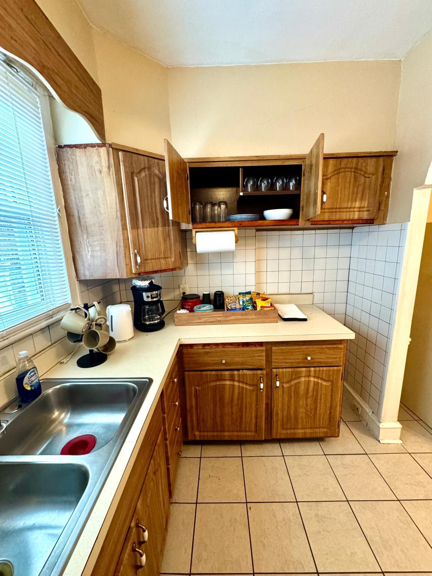 A Perfect Place To Call Home, Free Parking At Time * Philadelphia